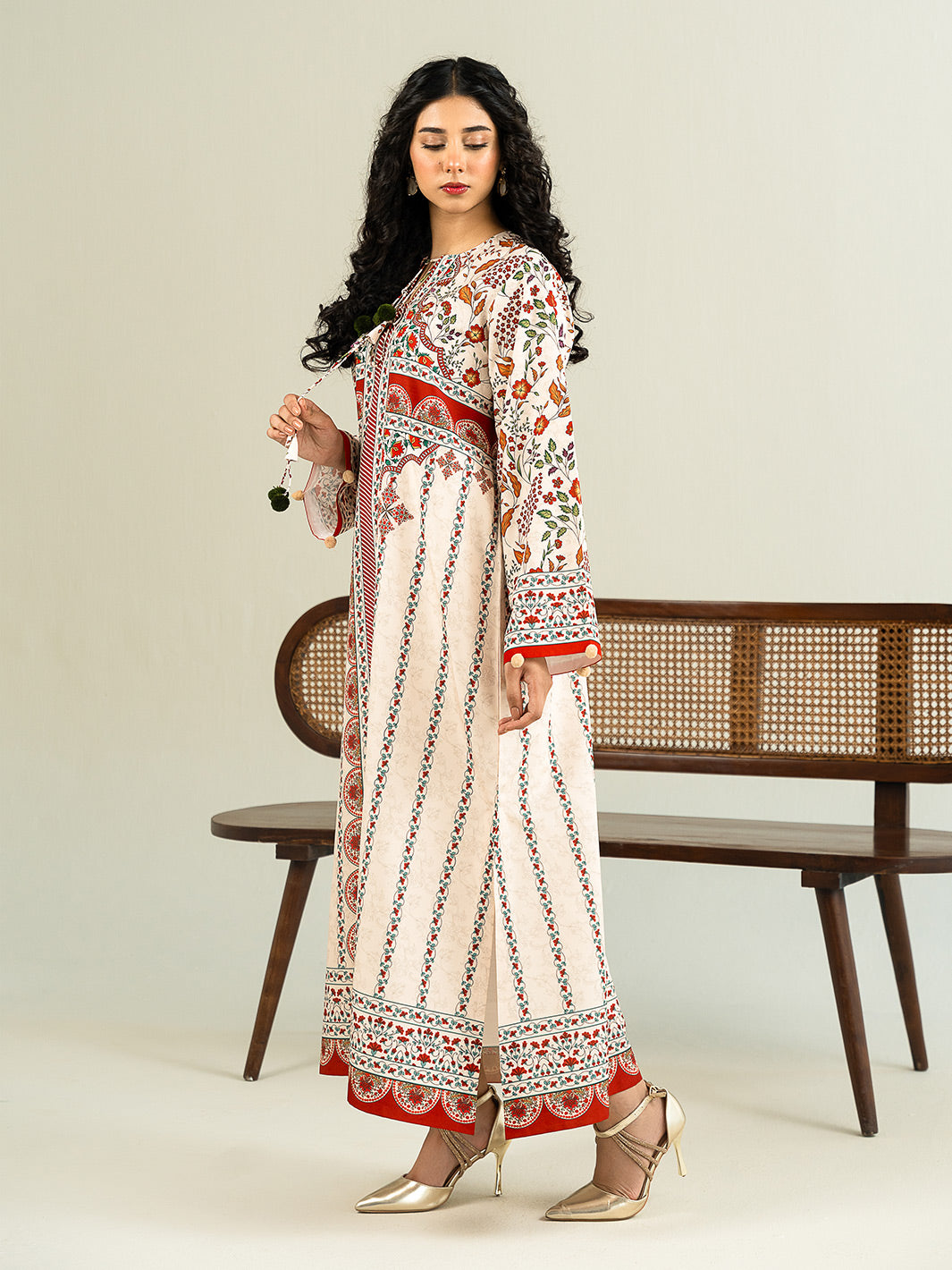 ESME | 1 PC STITCHED