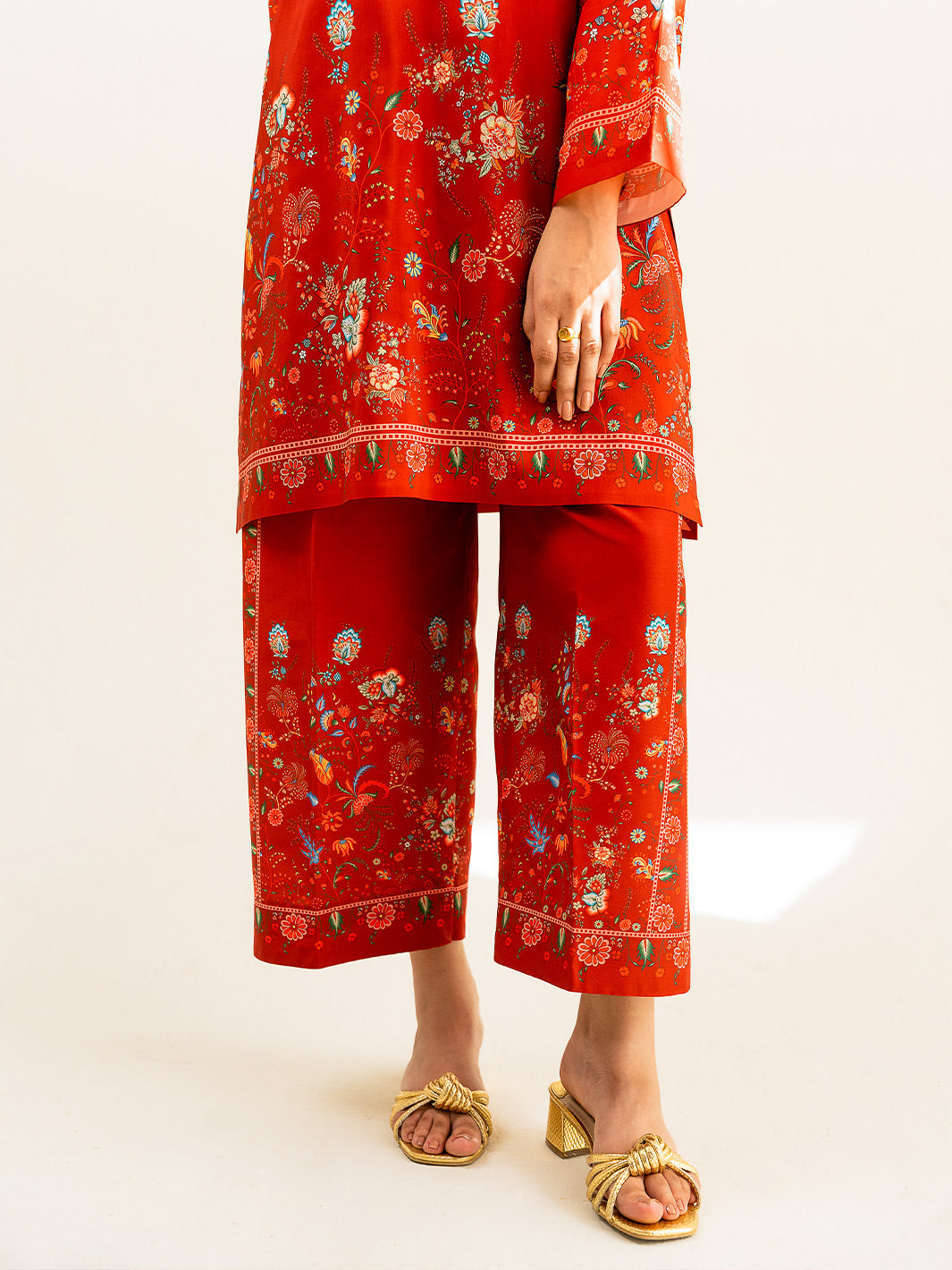 CLEO | 2 PC STITCHED